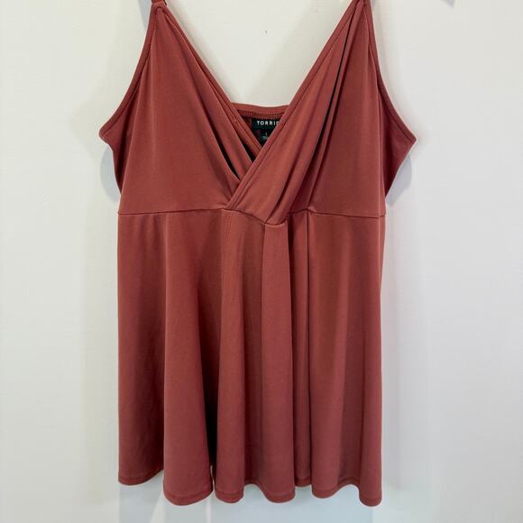 Torrid Tank Top Women's Size 1 Rust Neutral Stretchy Comfy Layer Adjustable - Picture 3 of 9